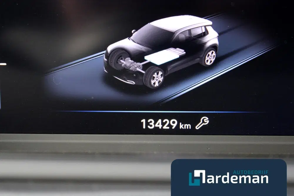 Jeep Avenger Altitude 54 kWh Carplay Camera uit 2025, foto 3