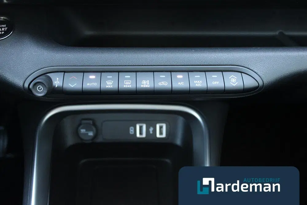 Jeep Avenger 1.2 Altitude Navi Carplay Camera uit 2025, foto 13