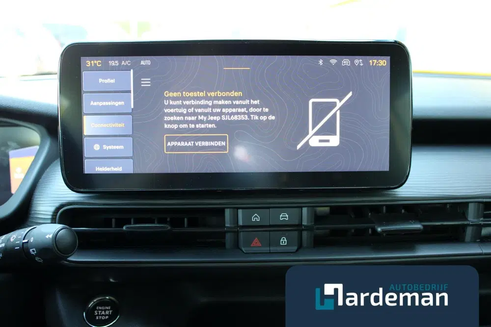 Jeep Avenger 1.2 Altitude Navi Carplay Camera uit 2025, foto 15