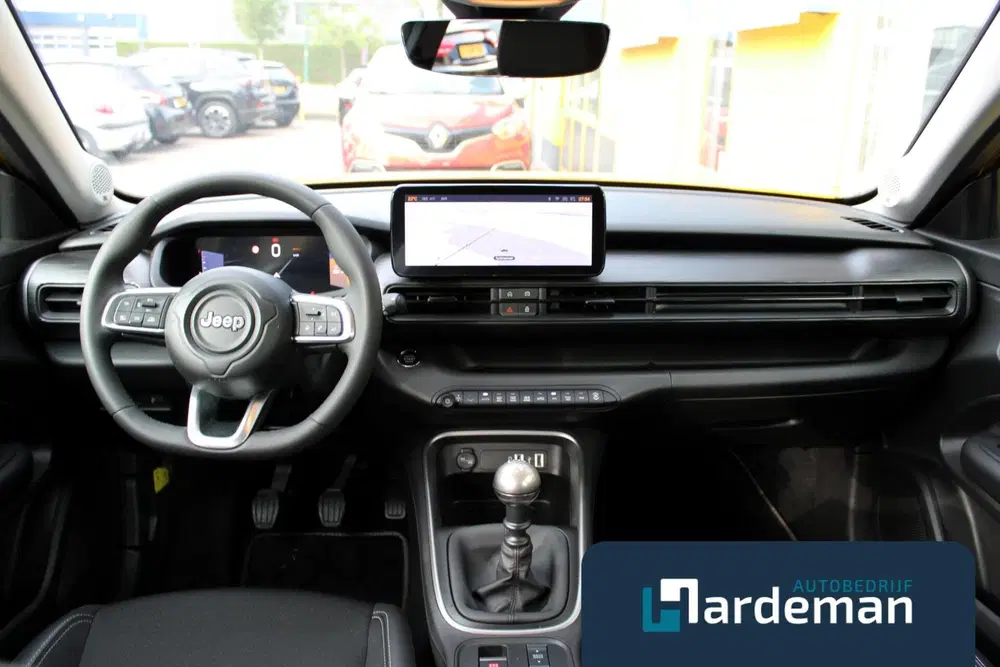 Jeep Avenger 1.2 Altitude Navi Carplay Camera uit 2025, foto 2