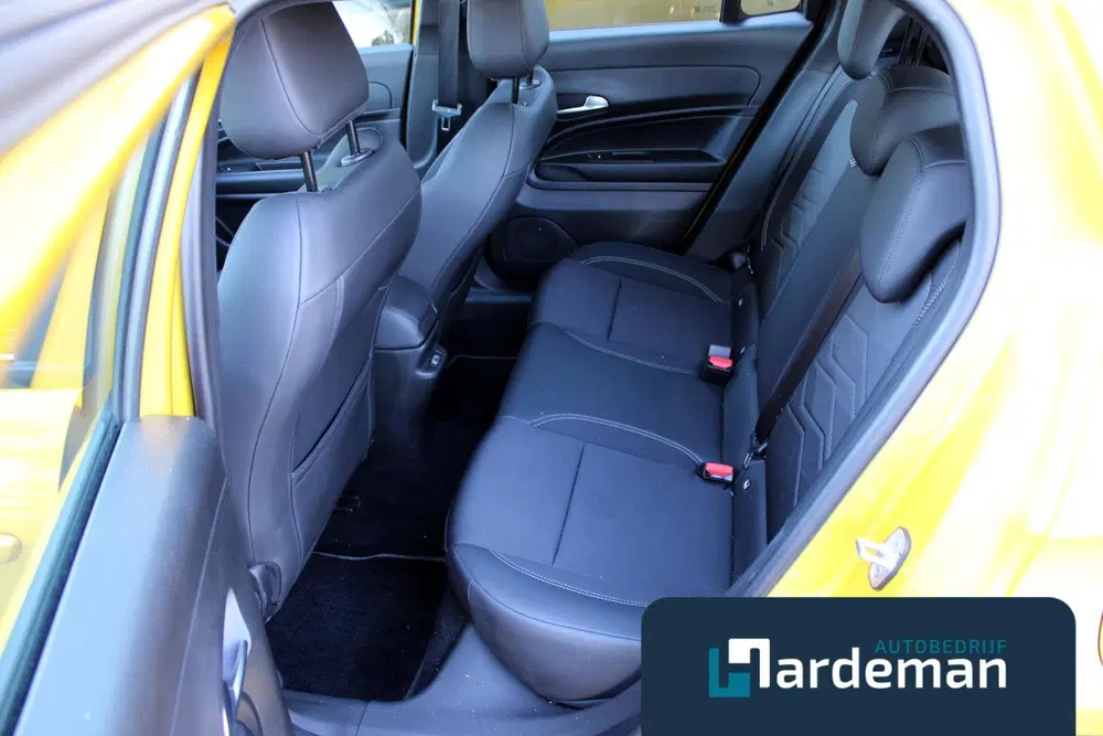 Jeep Avenger 1.2 Altitude Navi Carplay Camera uit 2025, foto 8