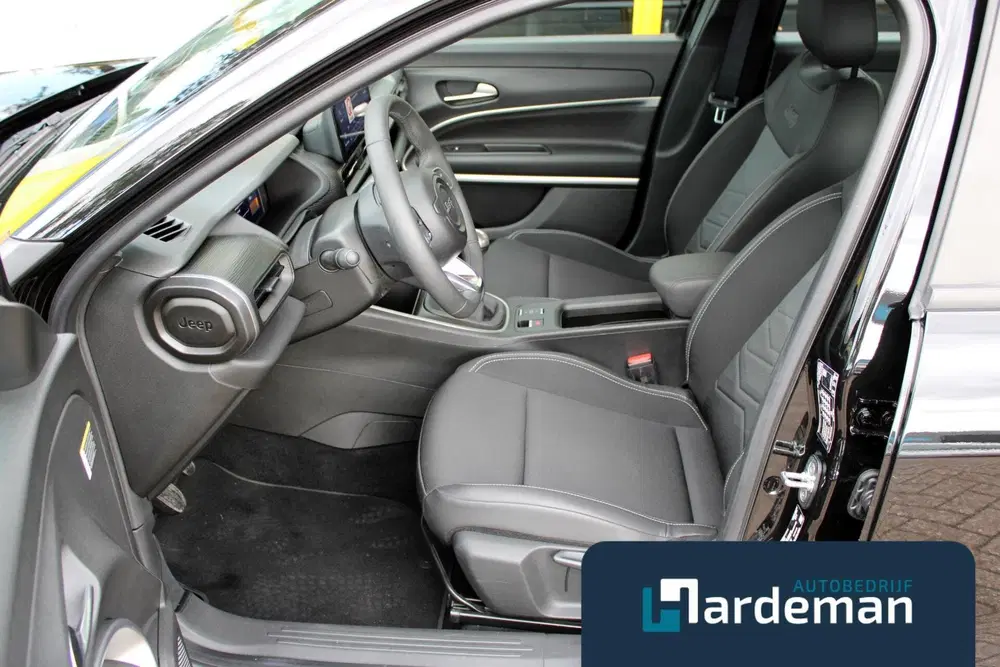 Jeep Avenger 1.2 Altitude Navi Carplay Stoelverwarming uit 2024, foto 7