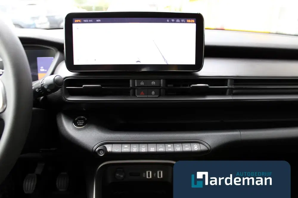 Jeep Avenger 1.2 Altitude JBL Navi Winterpack uit 2024, foto 12