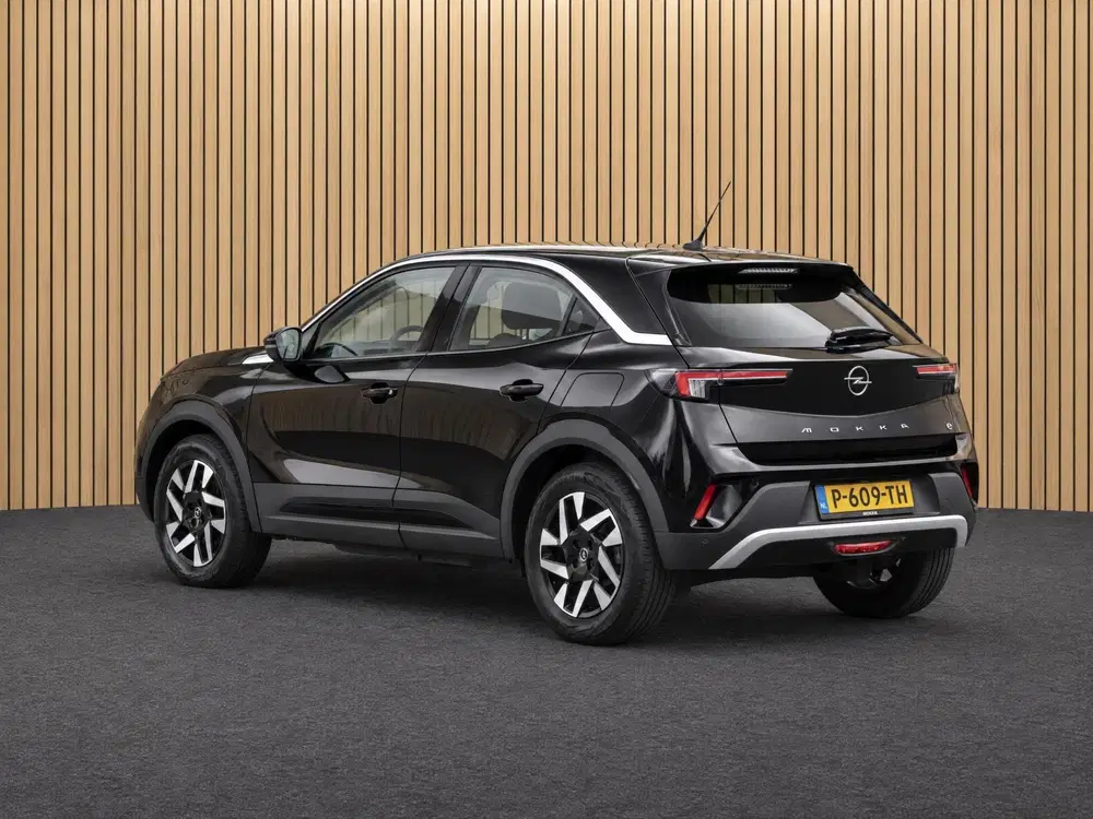 Opel Mokka Business Elegance 50-kWh uit 2022, foto 2