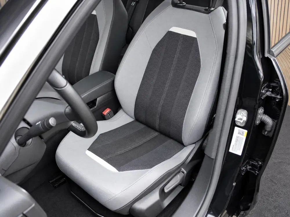 Opel Mokka Business Elegance 50-kWh uit 2022, foto 7