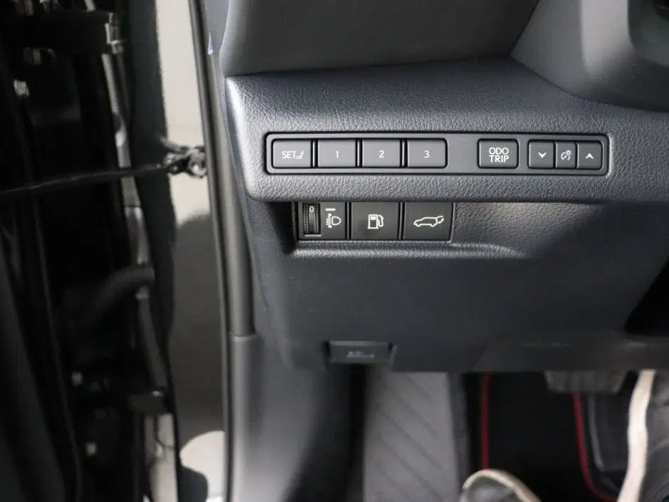 Lexus LBX 35th Edition 2WD uit 2026, foto 12