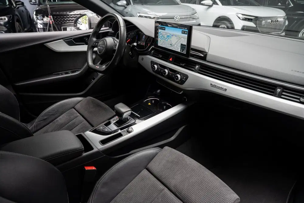 Audi A5 45 TFSI quattro S- line Black Pack Matrix uit 2021, foto 13