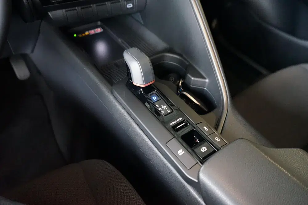 Toyota C-HR 2.0 Hybrid 200 Dynamic PANORAMADAK uit 2024, foto 9
