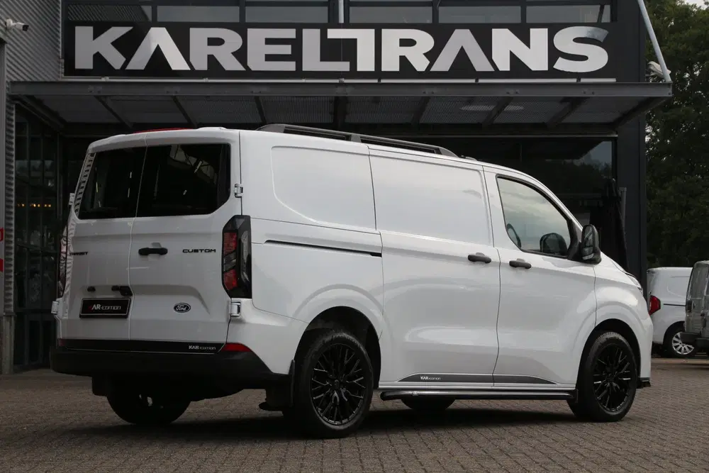 Ford Transit Custom 2.0 TDCI 136 uit 2024, foto 8