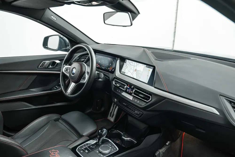BMW 1-serie 128ti Executive M Sport Automaat uit 2022, foto 13
