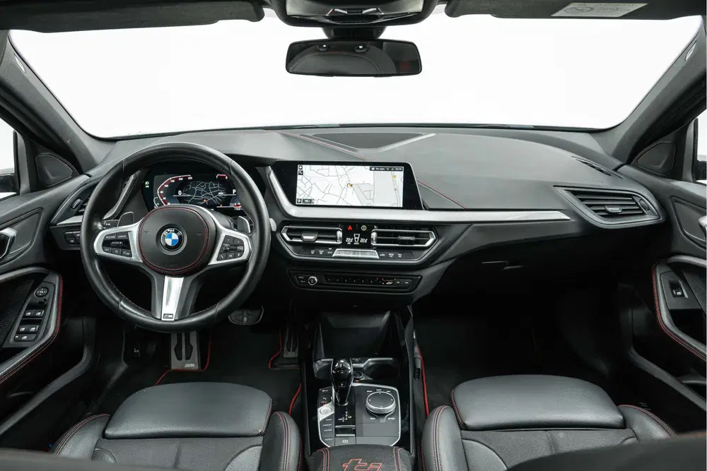 BMW 1-serie 128ti Executive M Sport Automaat uit 2022, foto 4