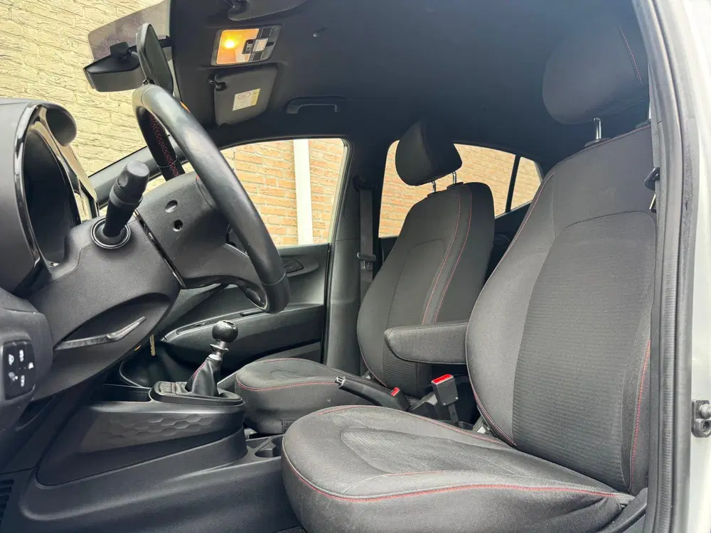 Hyundai i10 1.0 T-GDI N Line uit 2021, foto 8