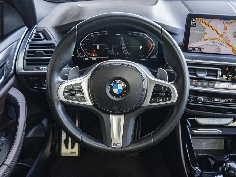 BMW X4 xDrive20i uit 2022, foto 10