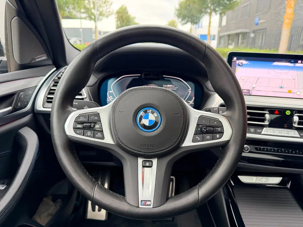BMW iX3 Impressive uit 2025, foto 9