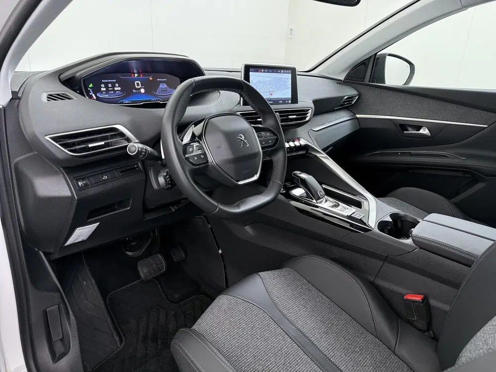 Peugeot 3008 1.2 PureTech Allure Pack Business Trekhaak uit 2019, foto 14