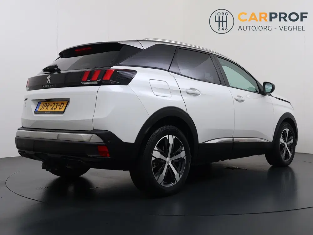 Peugeot 3008 1.2 PureTech Allure Pack Business Trekhaak uit 2019, foto 3