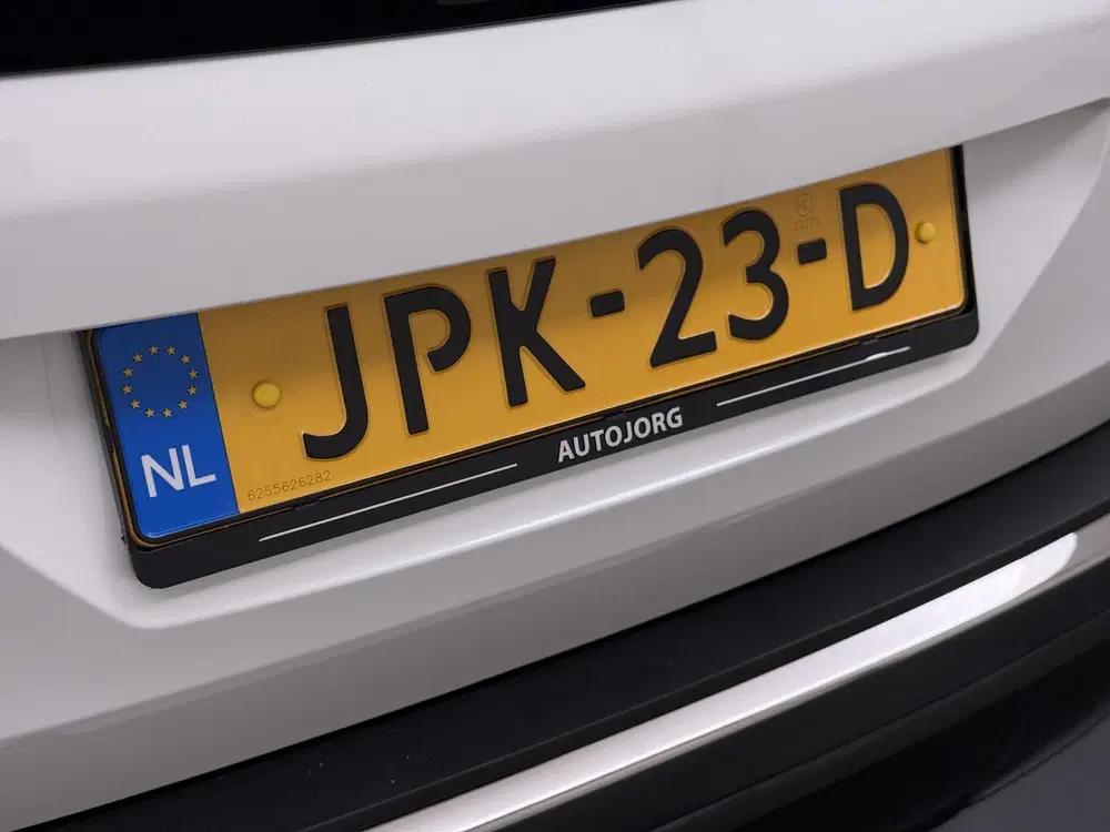Peugeot 3008 1.2 PureTech Allure Pack Business Trekhaak uit 2019, foto 6