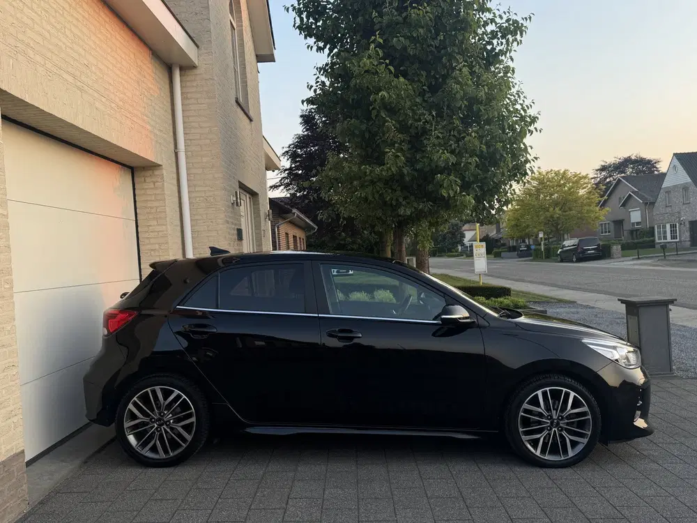 Kia Rio 1.0 T-GDI 100pk GT-Line Navi Leder Carplay uit 2020, foto 11