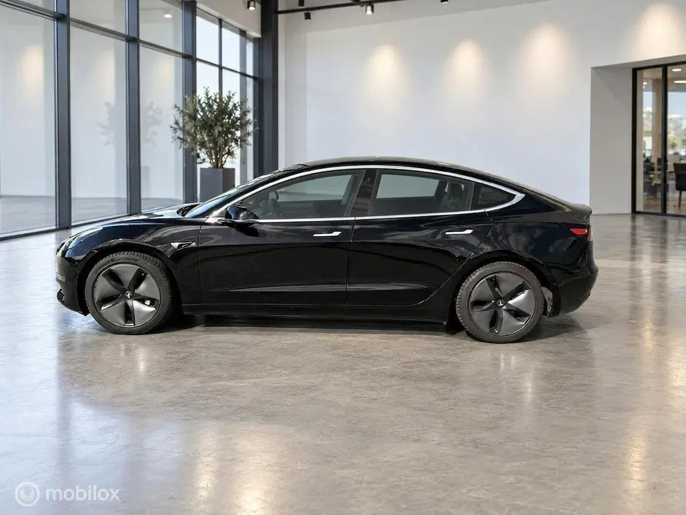 Tesla Model 3 Long Range AWD 75kWh uit 2019, foto 4