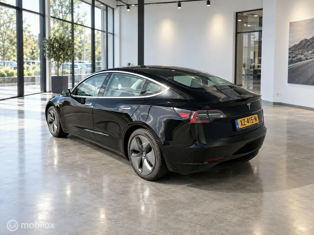 Tesla Model 3 Long Range AWD 75kWh uit 2019, foto 5