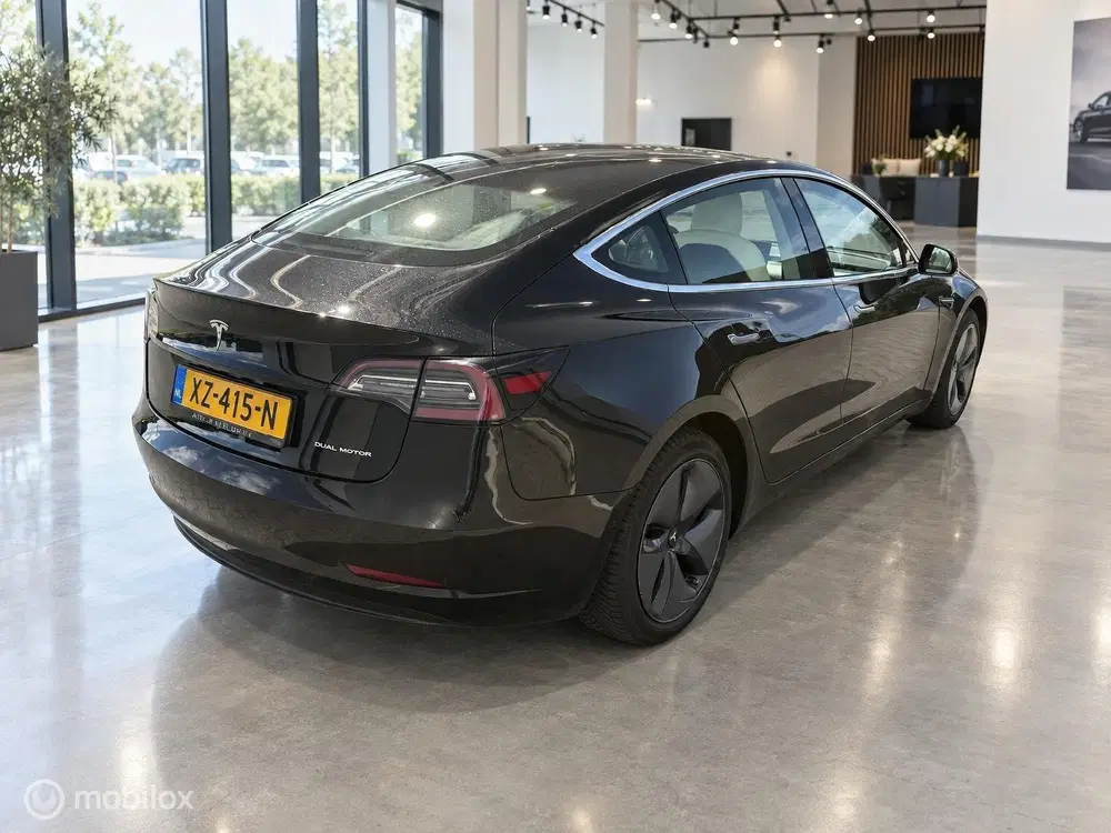Tesla Model 3 Long Range AWD 75kWh uit 2019, foto 9