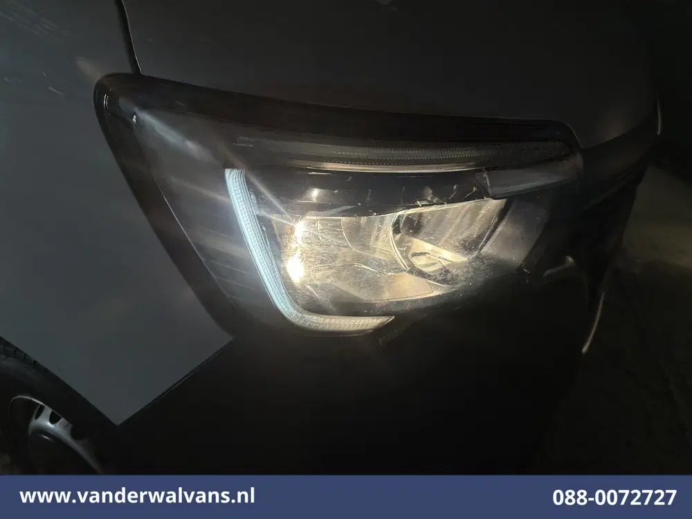 Renault Master 2.3 dCi 146pk Bakwagen 222cm Hoog Laadklep uit 2024, foto 6