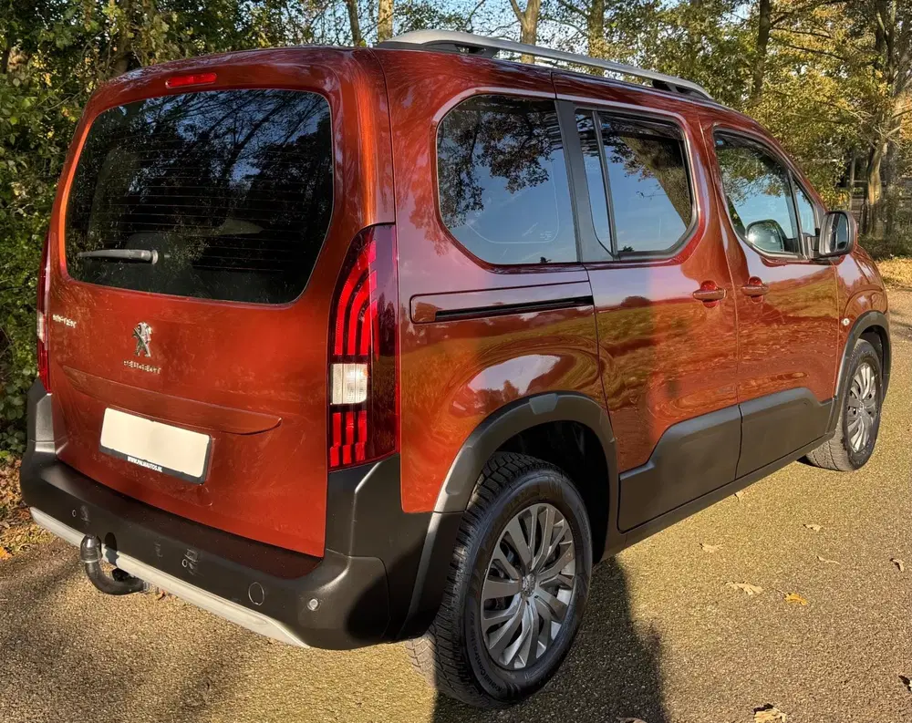 Peugeot Rifter 1.2 Allure 110PK 2019 DEALER ONDERHOUDEN E uit 2019, foto 14