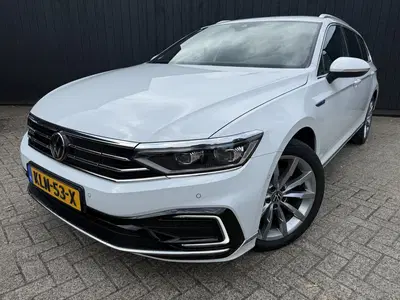 Volkswagen Passat 1.4 TSI PHEV GTE Business uit 2023