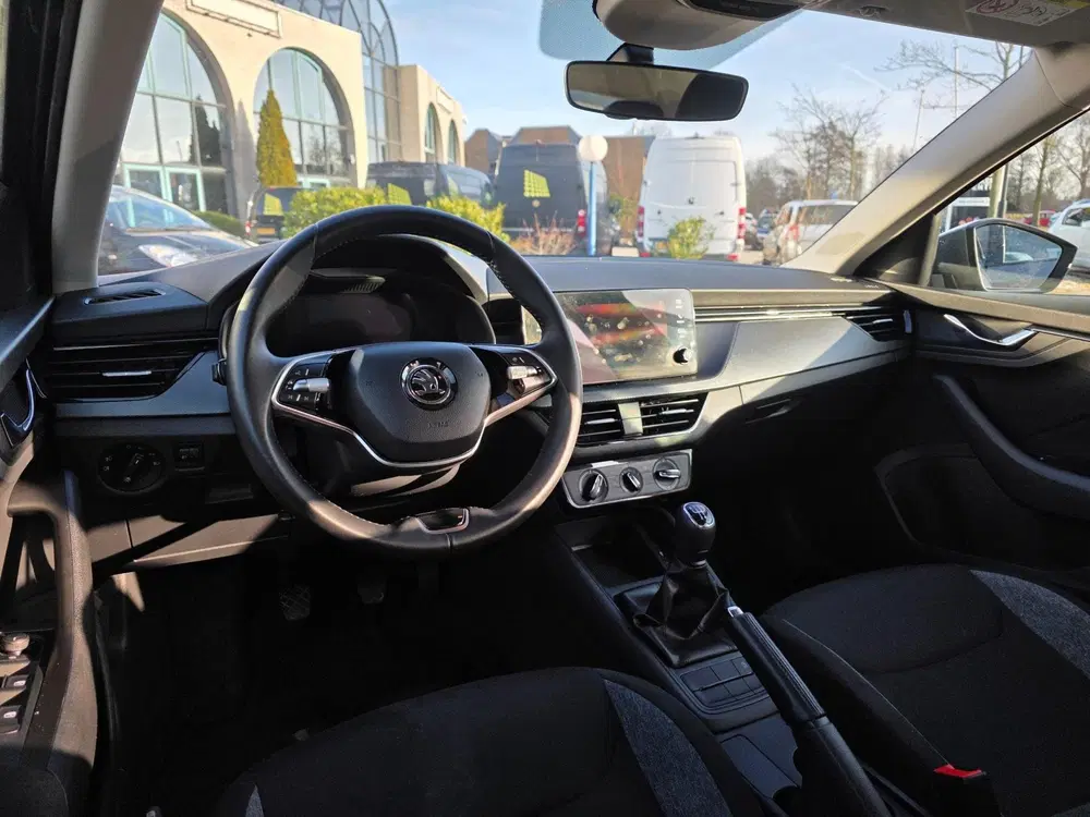 Skoda Scala 1.0 TSI Essence uit 2024, foto 11
