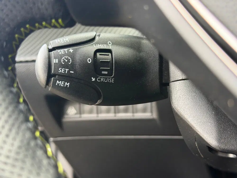 Peugeot 2008 1.2 PureTech GT Airco Lmv Navi Cruise Came uit 2021, foto 8