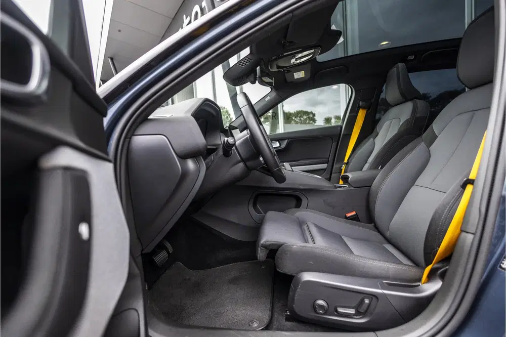 Polestar 2 Long Range Dual Motor Performance Plus 78 uit 2023, foto 11