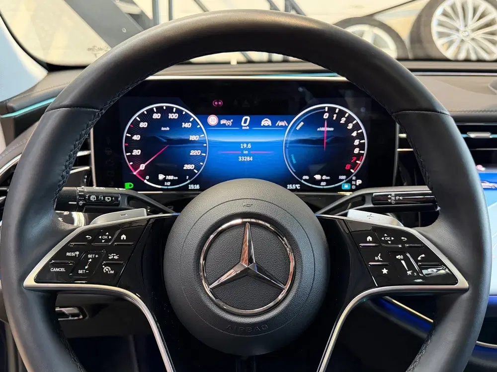 Mercedes-Benz E-Klasse 300 e Exclusive Line uit 2025, foto 15