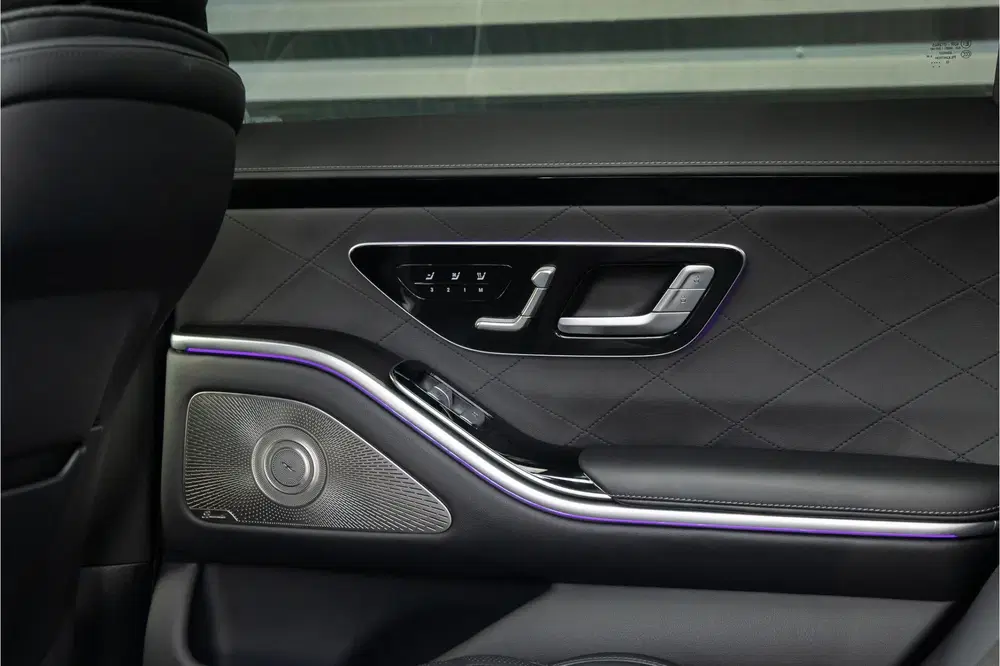 Mercedes-Benz S-Klasse 500 4MATIC Lang AMG Line 21'' S63 vel uit 2023, foto 10