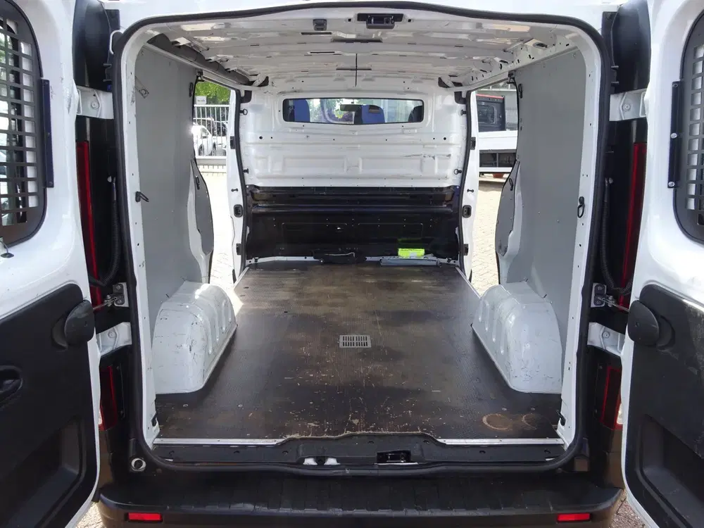 Renault Trafic 2.0 dCi 120 T29 L1H1 2 x SCHUIFDEUR AIRCO uit 2021, foto 10