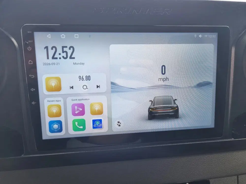 Mercedes-Benz Sprinter 519 CDI uit 2022, foto 11