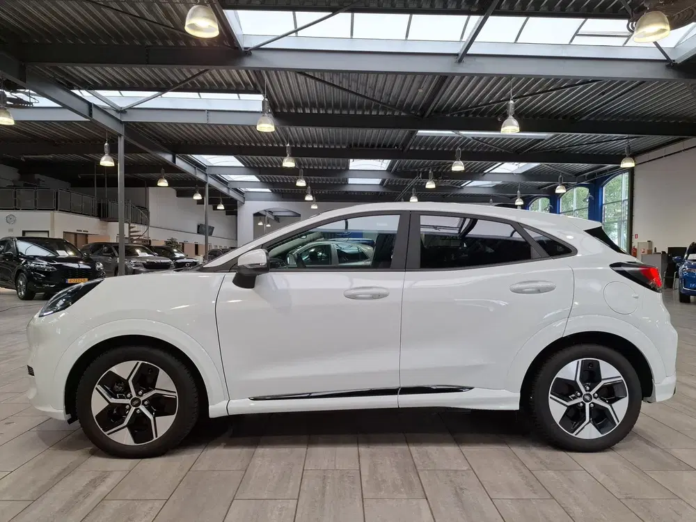 Ford Puma Gen-E Select 44 kWh 168pk uit 2026, foto 2