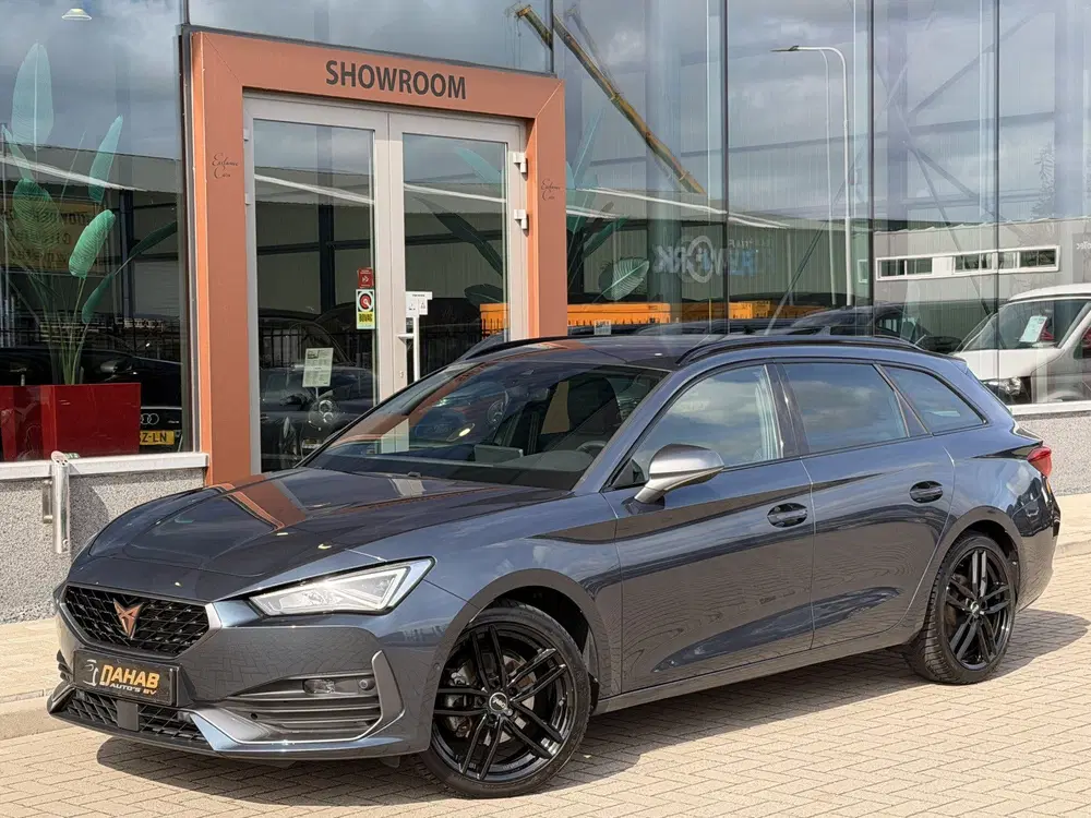 Cupra Leon 1.5 eTSI Business Edition uit 2023, foto 3