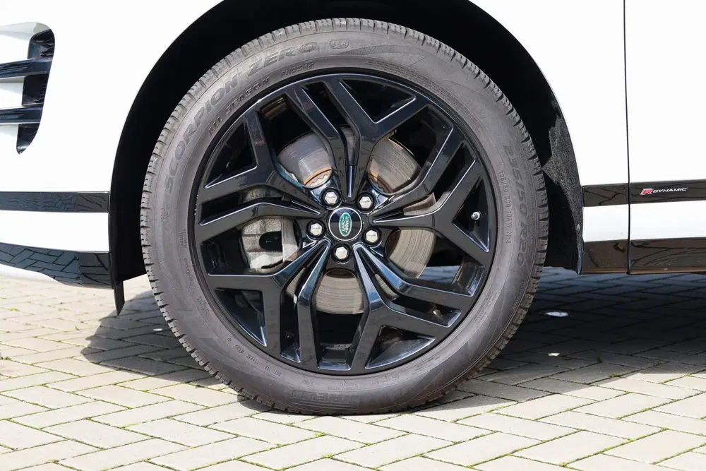 Land Rover Range Rover Evoque 1.5 P300e AWD R-Dynamic SE uit 2020, foto 12