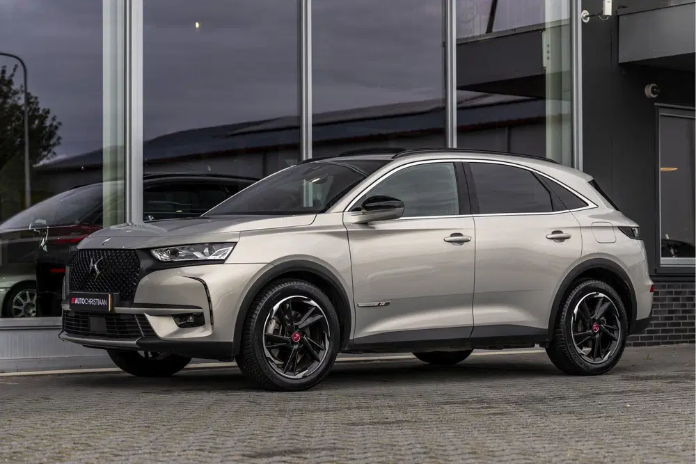 DS Automobiles DS 7 Crossback DS 7 Crossback E-Tense Performance Line uit 2023, foto 15