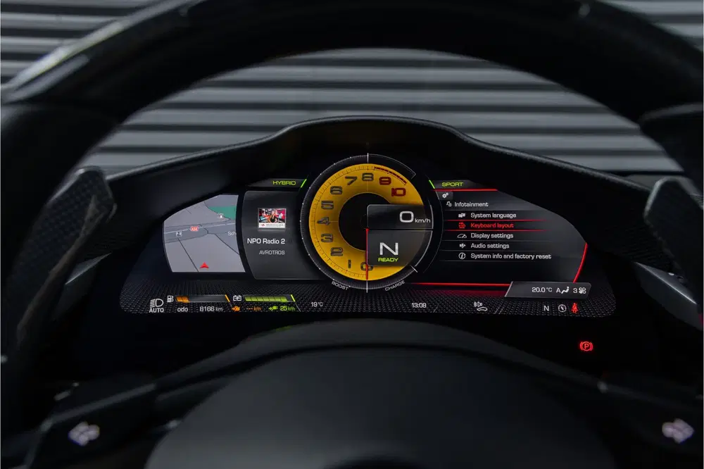 Ferrari SF90 Stradale 4.0 V8 Ext Fiorano Package uit 2021, foto 12