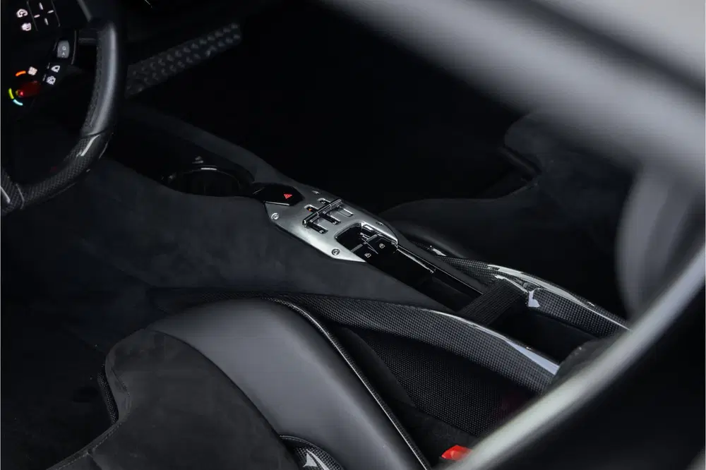Ferrari SF90 Stradale 4.0 V8 Ext Fiorano Package uit 2021, foto 9