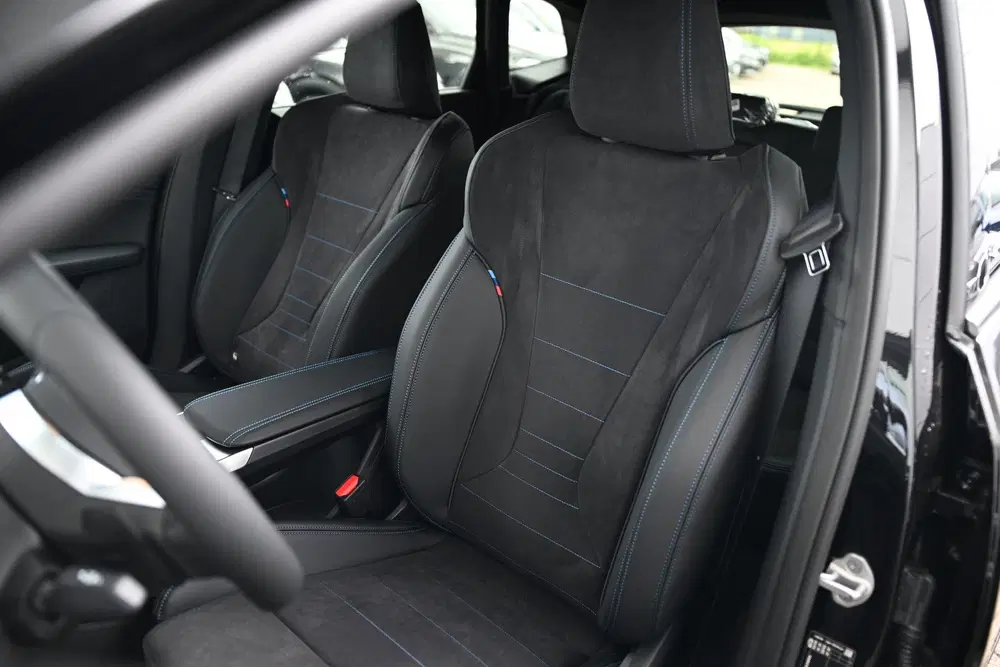 BMW 2-serie Active Tourer 225e xDrive M Sport Automaat uit 2026, foto 3