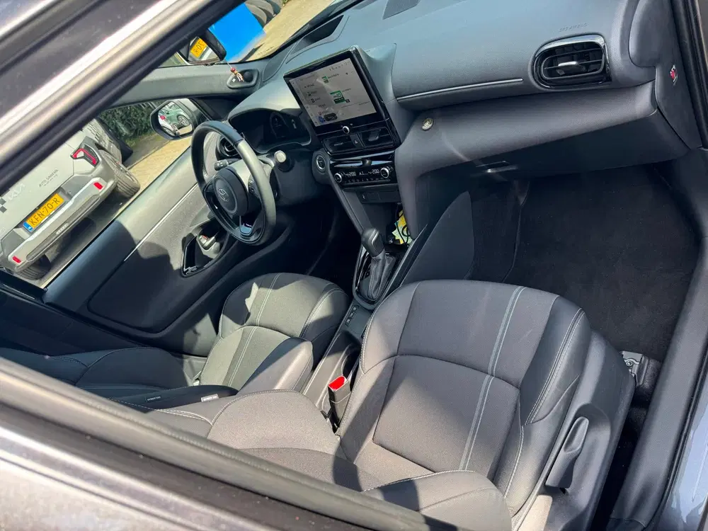 Toyota Yaris Cross 1.5 Hybrid 130 Executive uit 2025, foto 12