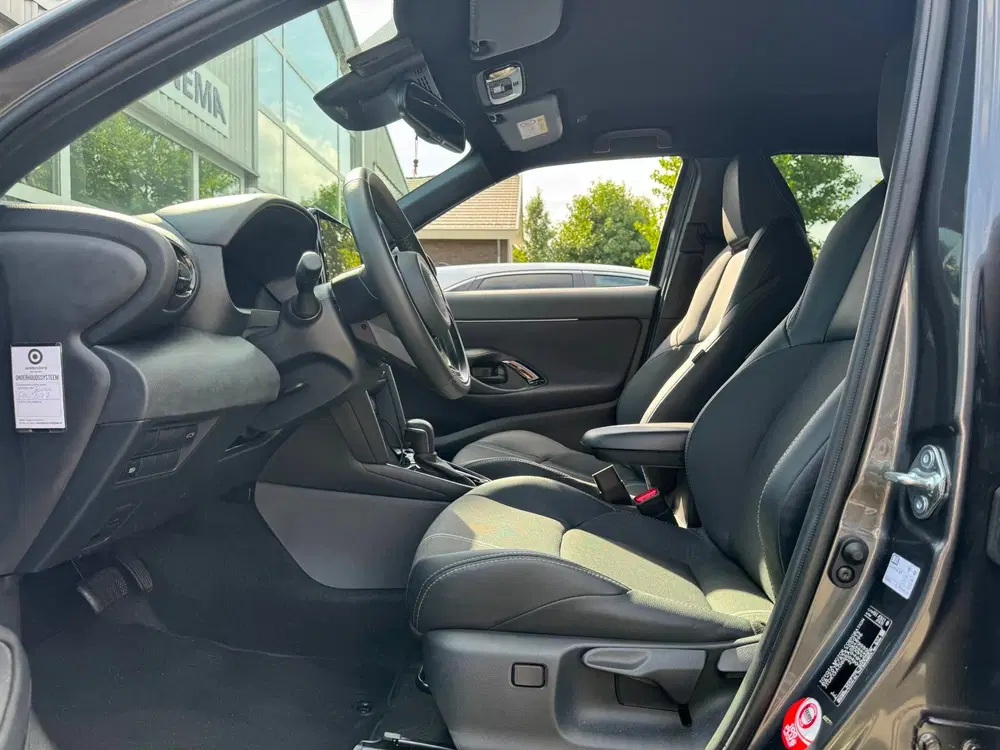 Toyota Yaris Cross 1.5 Hybrid 130 Executive uit 2025, foto 13