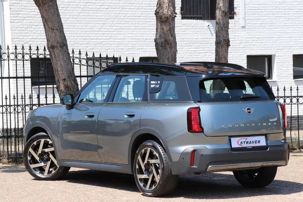 Mini Countryman 2.0 S ALL4 Classic XL uit 2025, foto 3