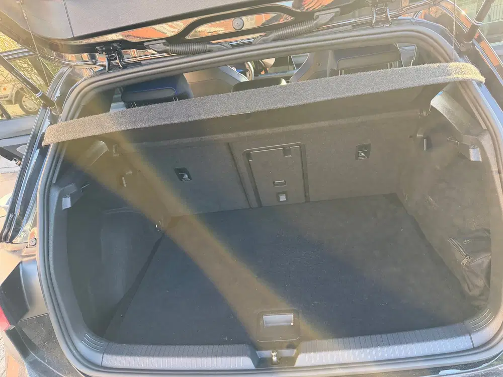 Volkswagen Golf 2.0 TSI 320pk 7-DSG 4MOTION 2023 Zwart uit 2023, foto 15