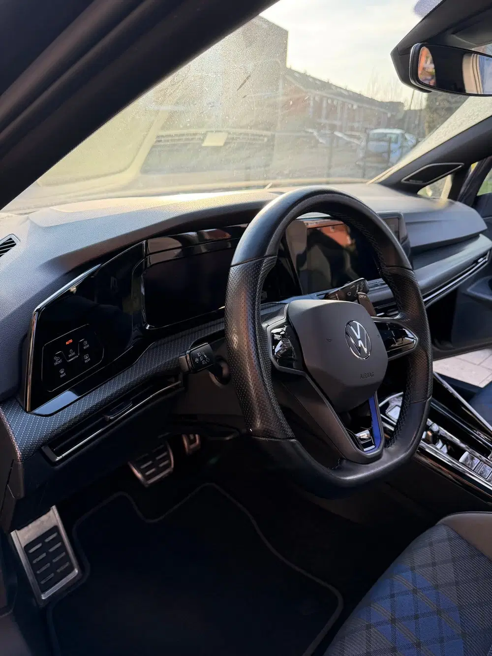 Volkswagen Golf 2.0 TSI 320pk 7-DSG 4MOTION 2023 Zwart uit 2023, foto 8
