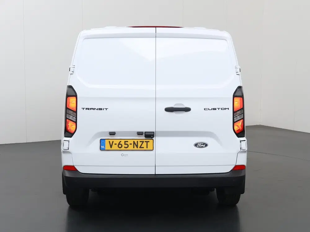 Ford Transit Custom 300 uit 2024, foto 4