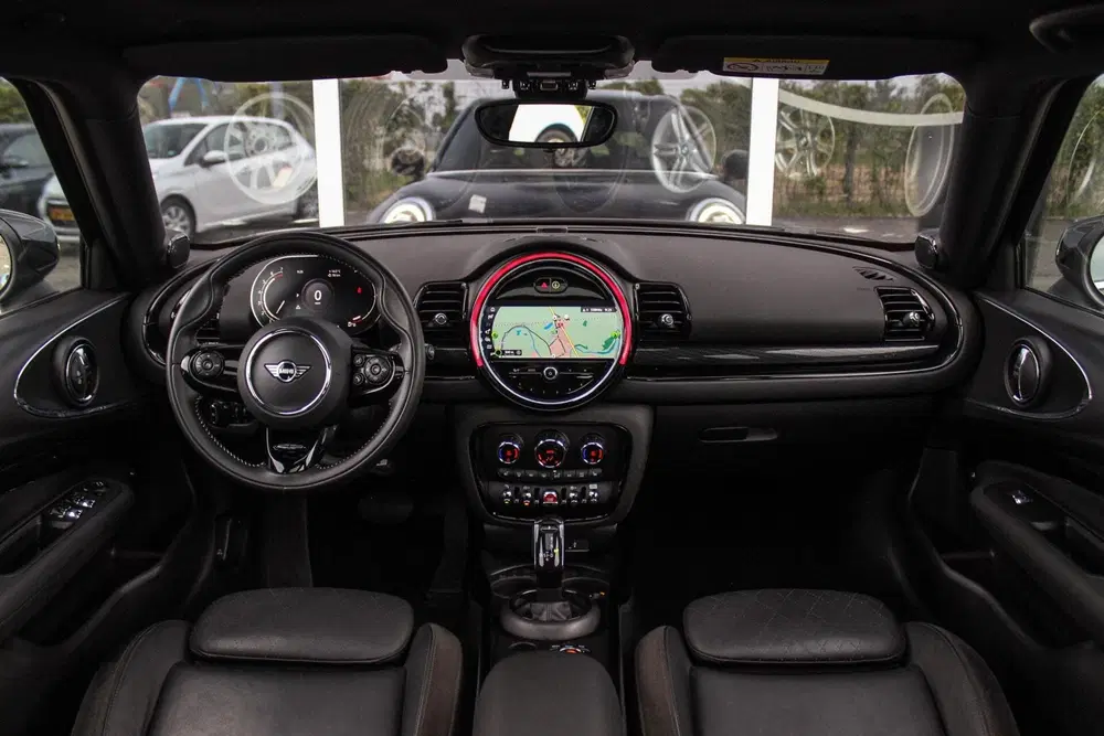 Mini Clubman 1.5 Cooper Richmond Park Edition uit 2021, foto 3