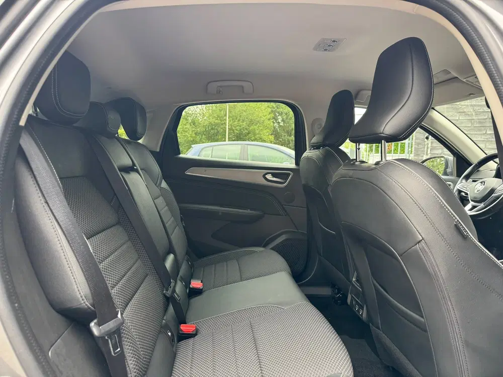 Renault Arkana 1.6 E-Tech hybrid 145 techno Trekhaak uit 2022, foto 10
